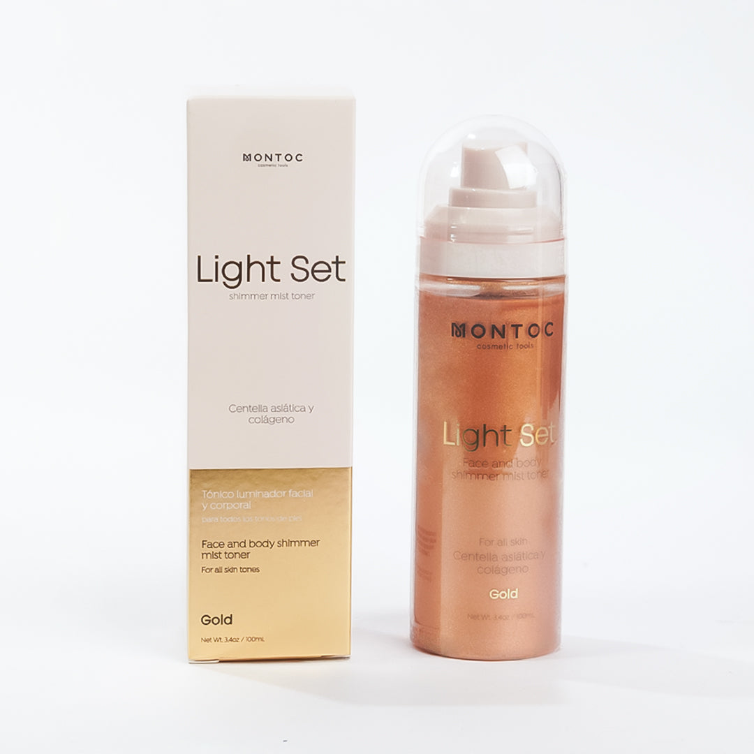El Shimmer Mist Toner Light Set es un tónico iluminador para rostro y cuerpo, formulado con centella asiática y colágeno.