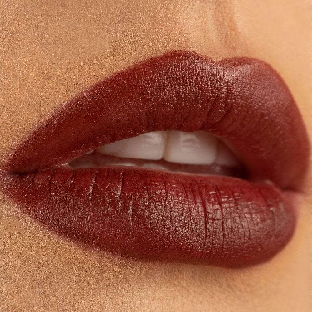 Lápiz De Labios Carmesí